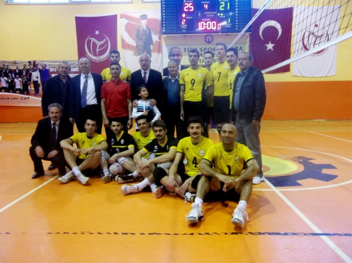 Seydişehir Belediyesi Voleybol Takımı Sezonu Tamamladı