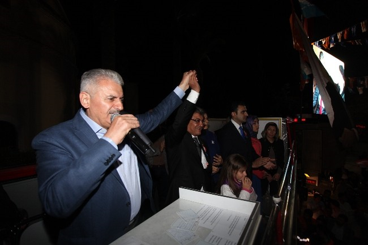 Yıldırım: "İzmir Bunları Tatile Çıkaracak"