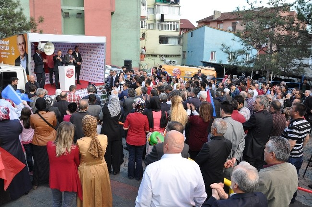 AK Parti Ak Yürüyüşlere Yenimahalle ile Devam Etti