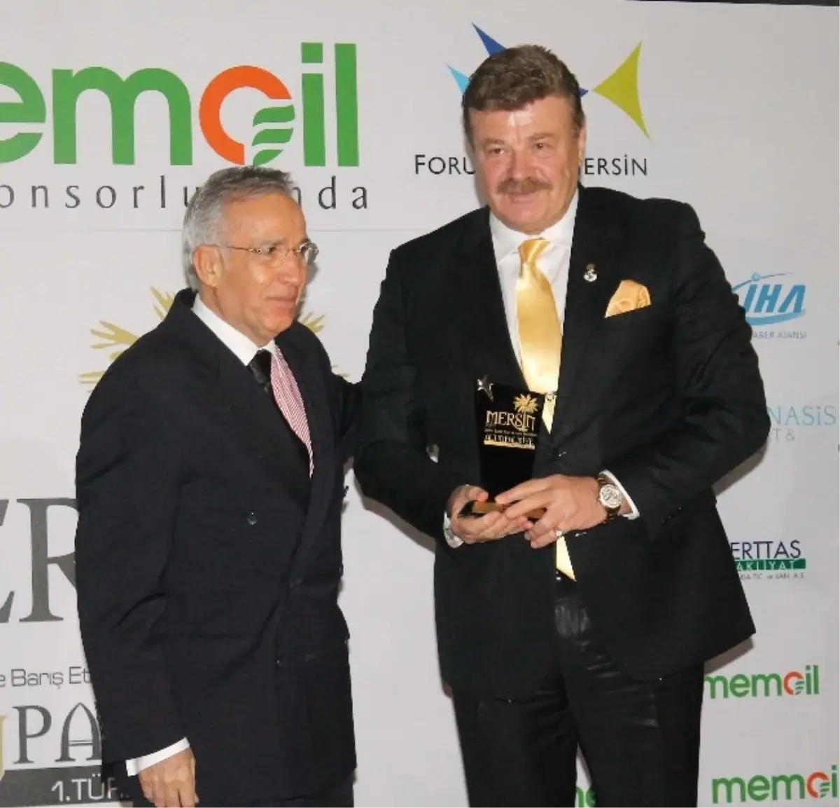 Altın Palmiye Ödül Töreni Mersin\'de Sahiplerini Buldu