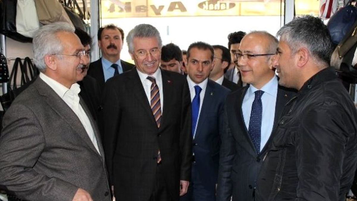 Bakan Elvan: Mısır\'daki idam cezaları -