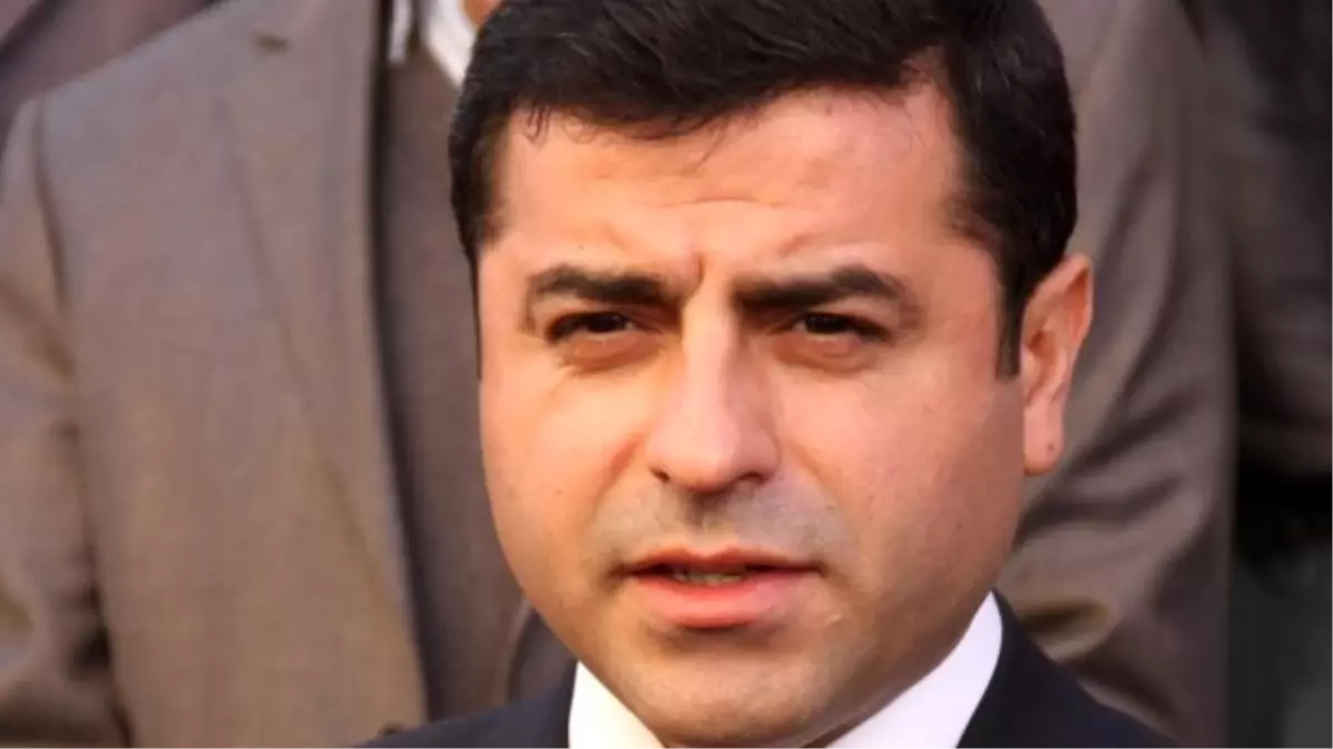 Demirtaş: Yolsuzluğa, Rüşvete Bulaşmış Partiye Bir Oy Gitmesin (2)