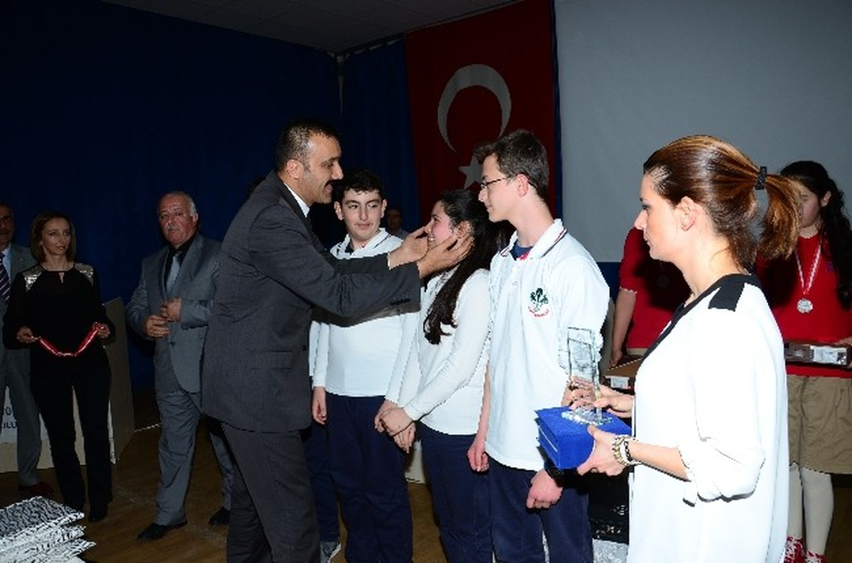 Bilgi Yarışmasının Şampiyonu Özel Kültür Ortaokulu Oldu