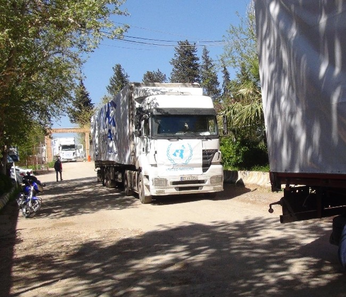 BM Üçüncü İnsani Yardım Konvoyu Kamışlı\'ya Ulaşıldı