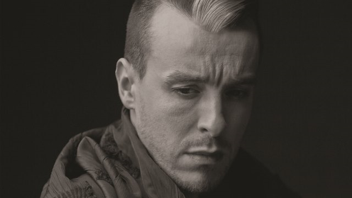 Cem Adrian 28 Mart\'ta Jolly Joker İstanbul\'da