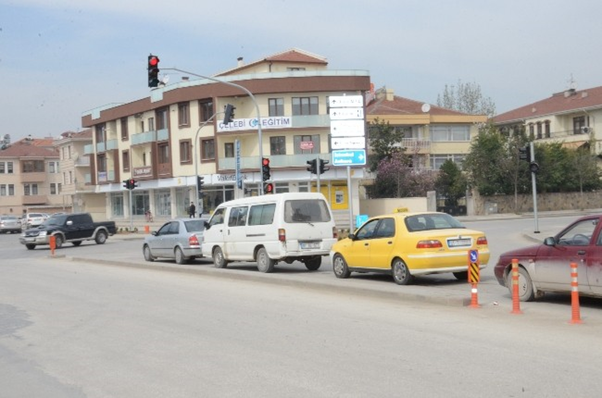 Düzce Kent Merkezinde Sinyalizasyon Çalışması
