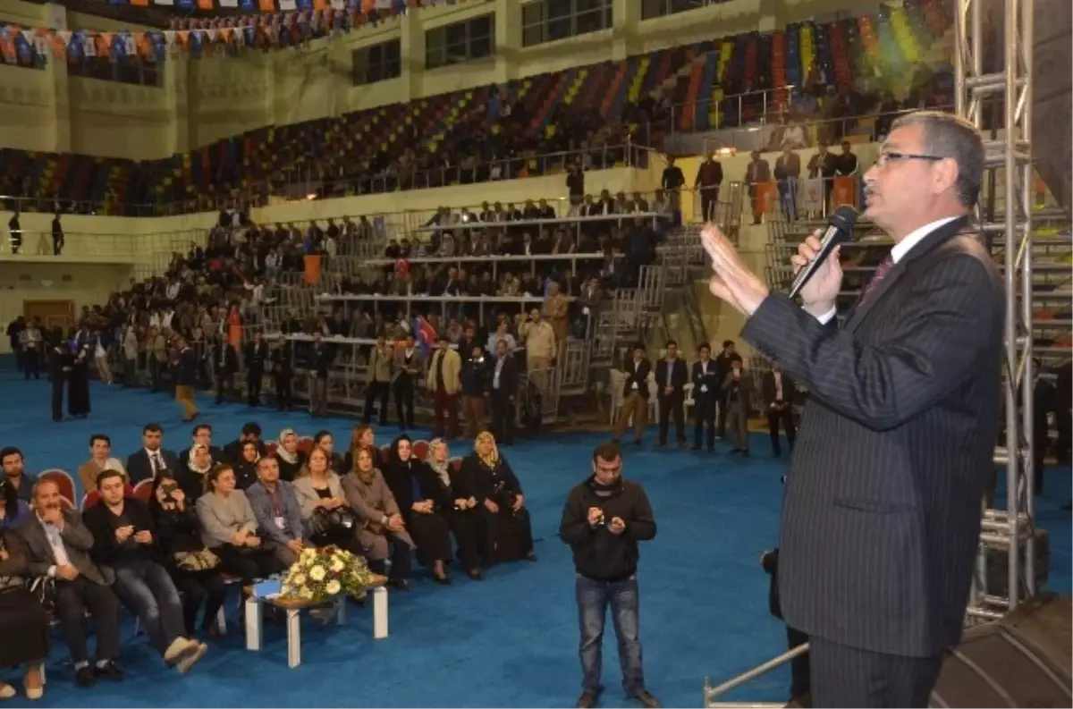 Güvenç, Gençlik Kolları Sandık Kurulu ve Müşahitlerin Eğitim Toplantısına Katıldı