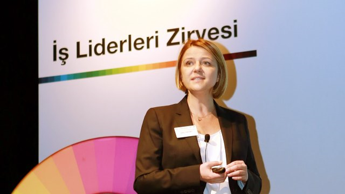 IBM, İş Danışmanlık Hizmetlerinde Dünya Lideri