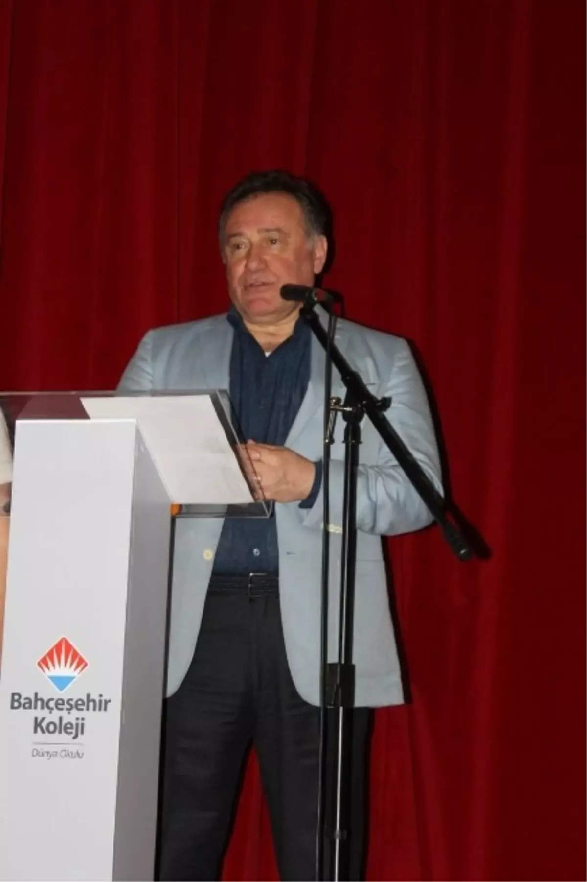 İzmir Bahçeşehir Kolejinin Büyük Başarısı