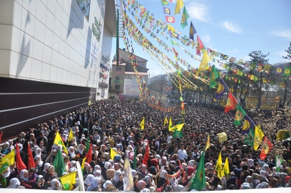 Selahattin Demirtaş Tatvan\'da