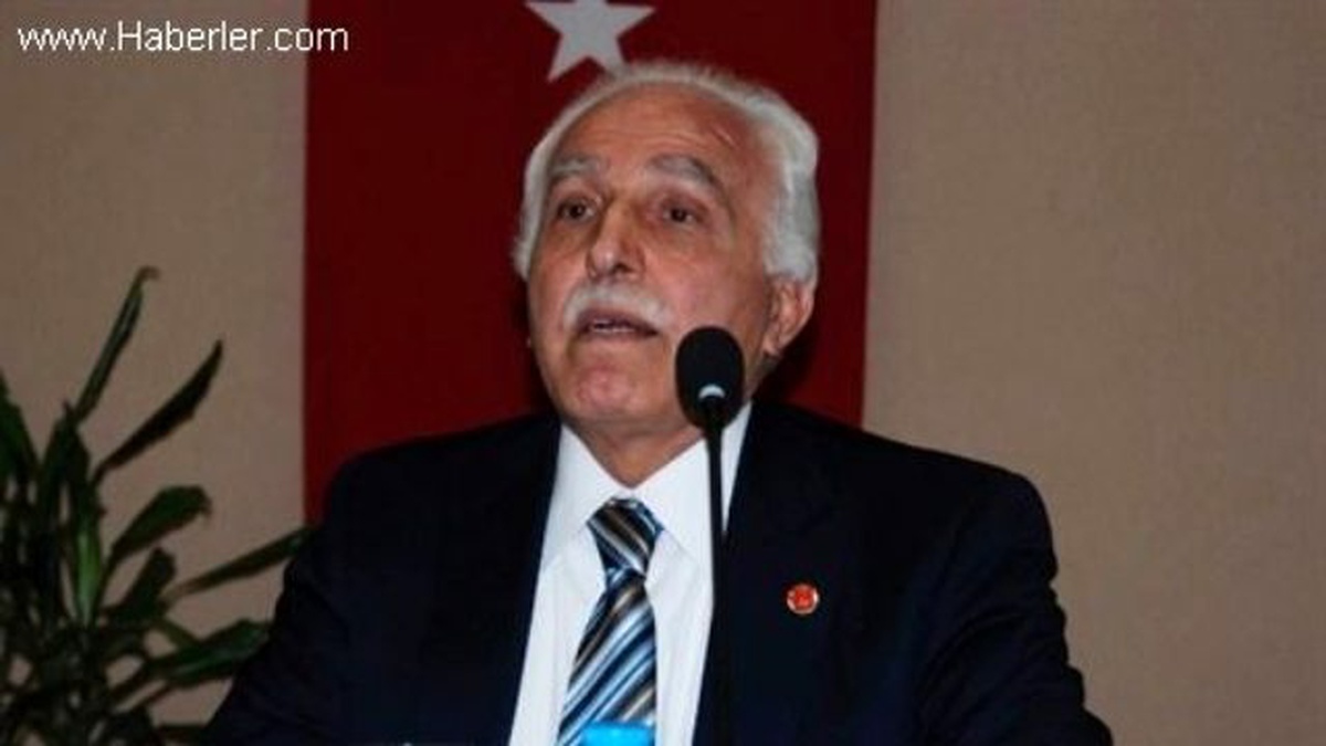 Saadet Partisi Genel Başkanı Kamalak, Burdur\'da Açıklaması