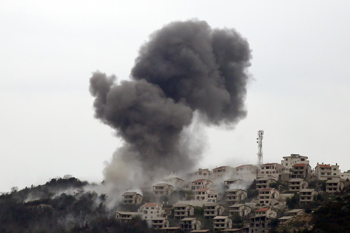 Suriye Uçakları Sınırı Bombaladı