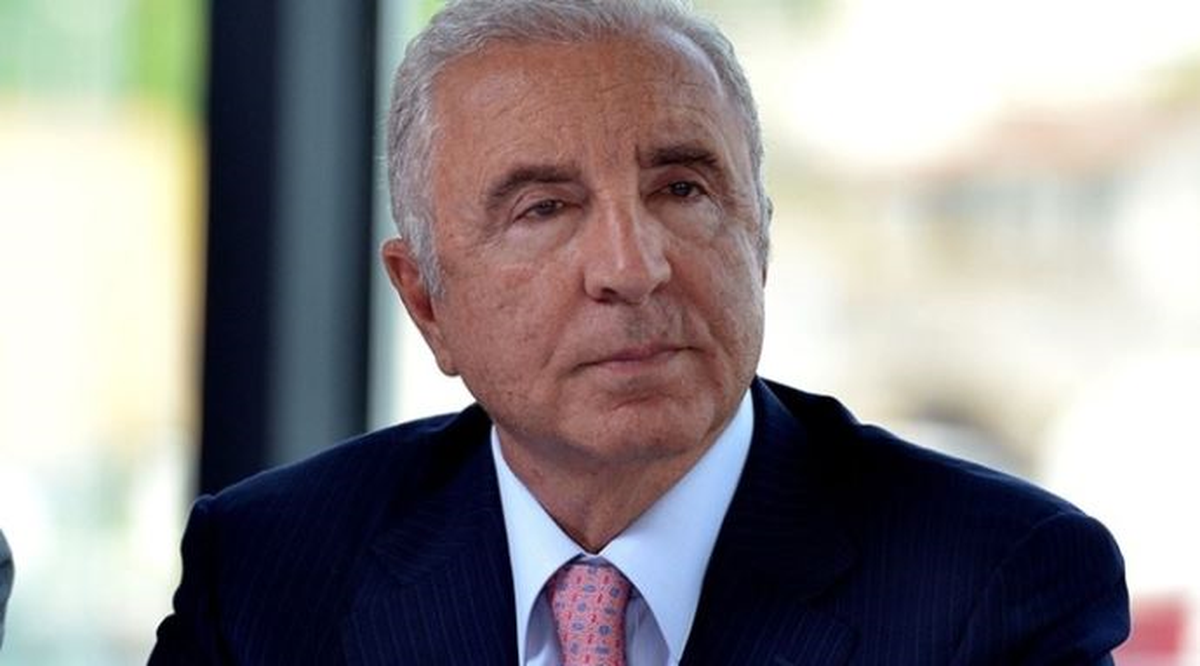 Ünal Aysal Bırakabilir