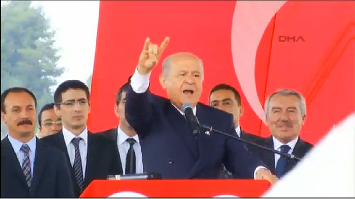Bahçeli'den Kılıçdaroğlu'na: Bush'un Kızı da Bunu Yapıyor