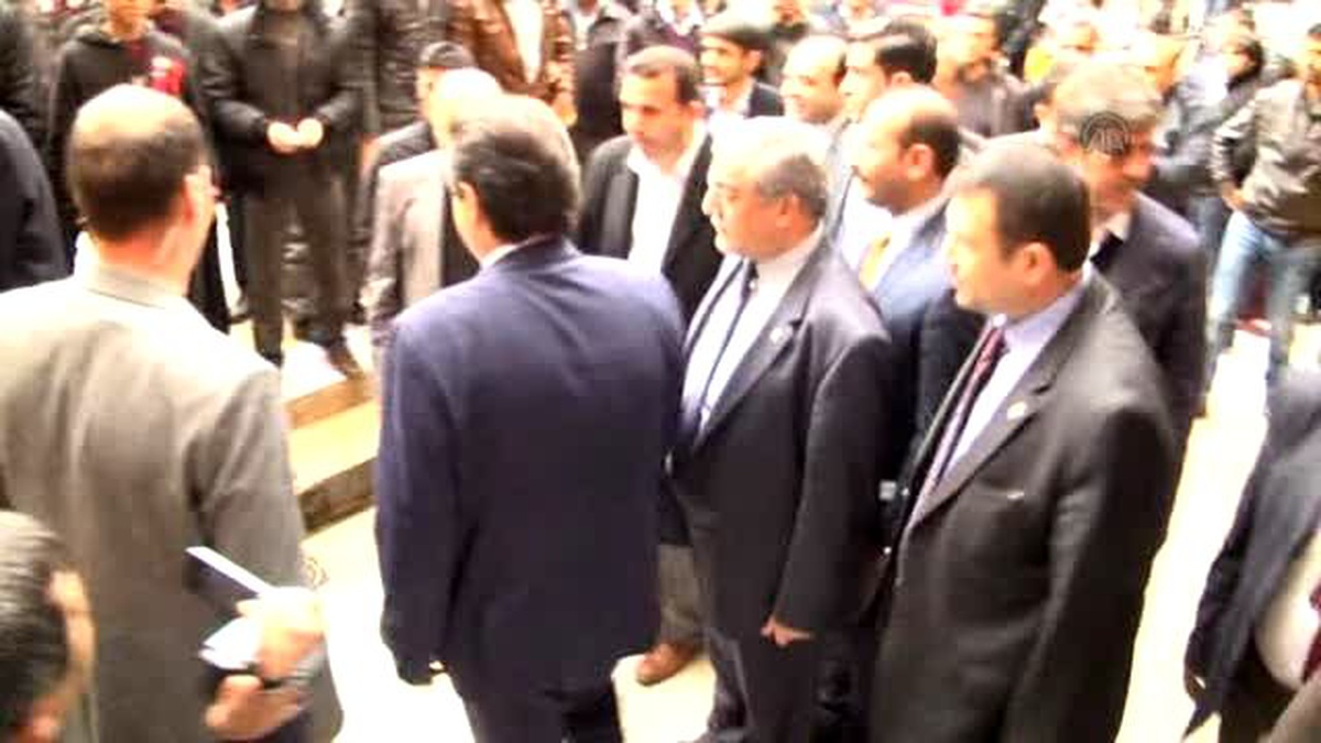 Bakan Çelik\'in Şanlıurfa Ziyareti