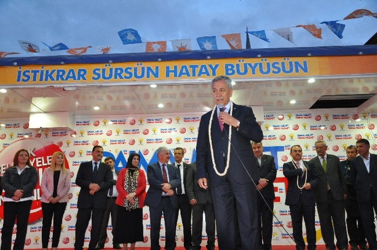 Bülent Arınç: "Chp 64 Yıldır Tek Başına İktidar Yüzü Görmedi"