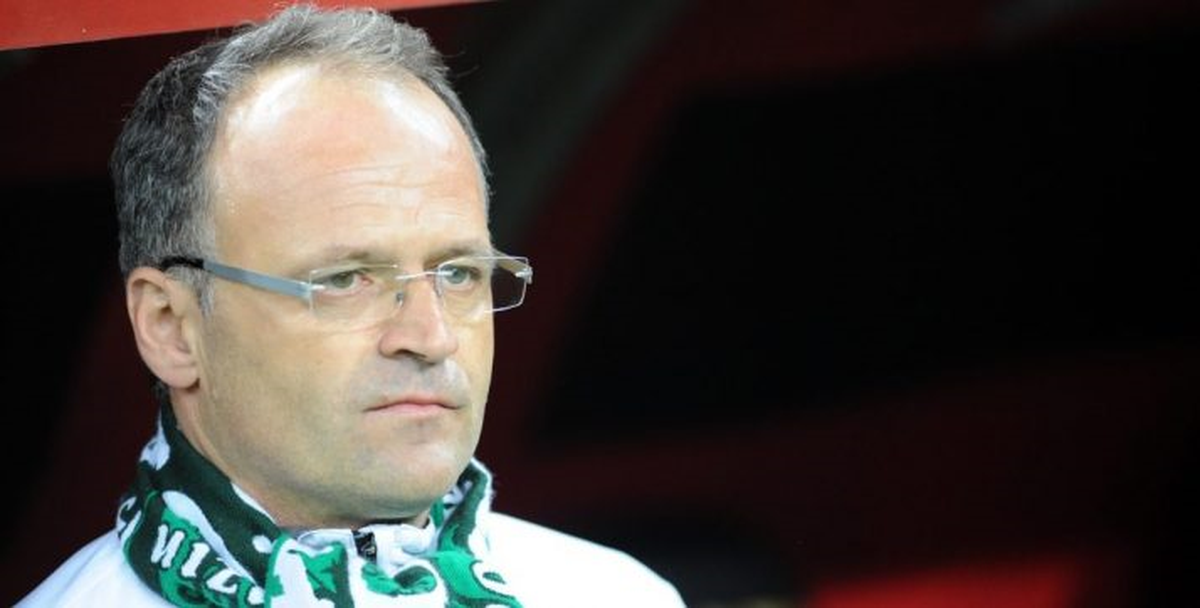 Bursaspor\'un Yeni Teknik Direktörü İrfan Buz