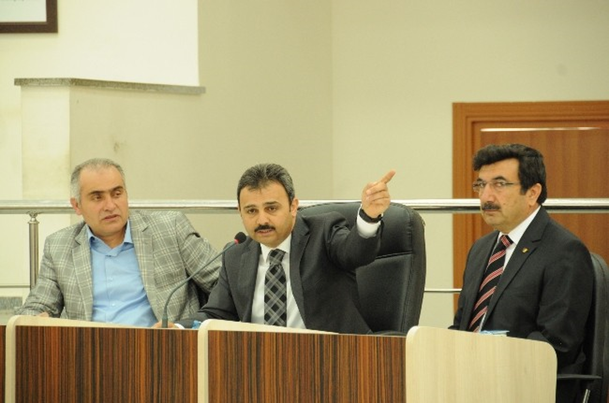 Çorum Belediye Başkanı Muzaffer Külcü;