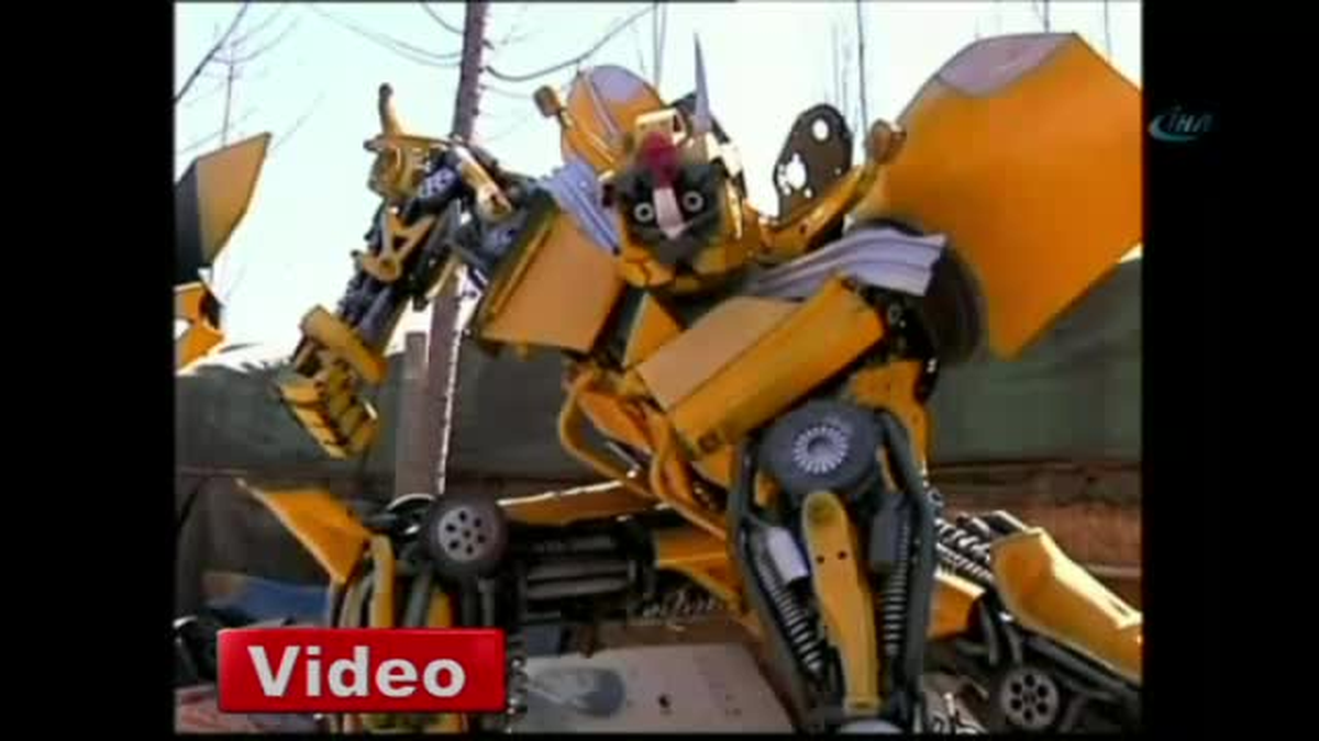 Hurdadan Dev Transformers Robotları Yaptı