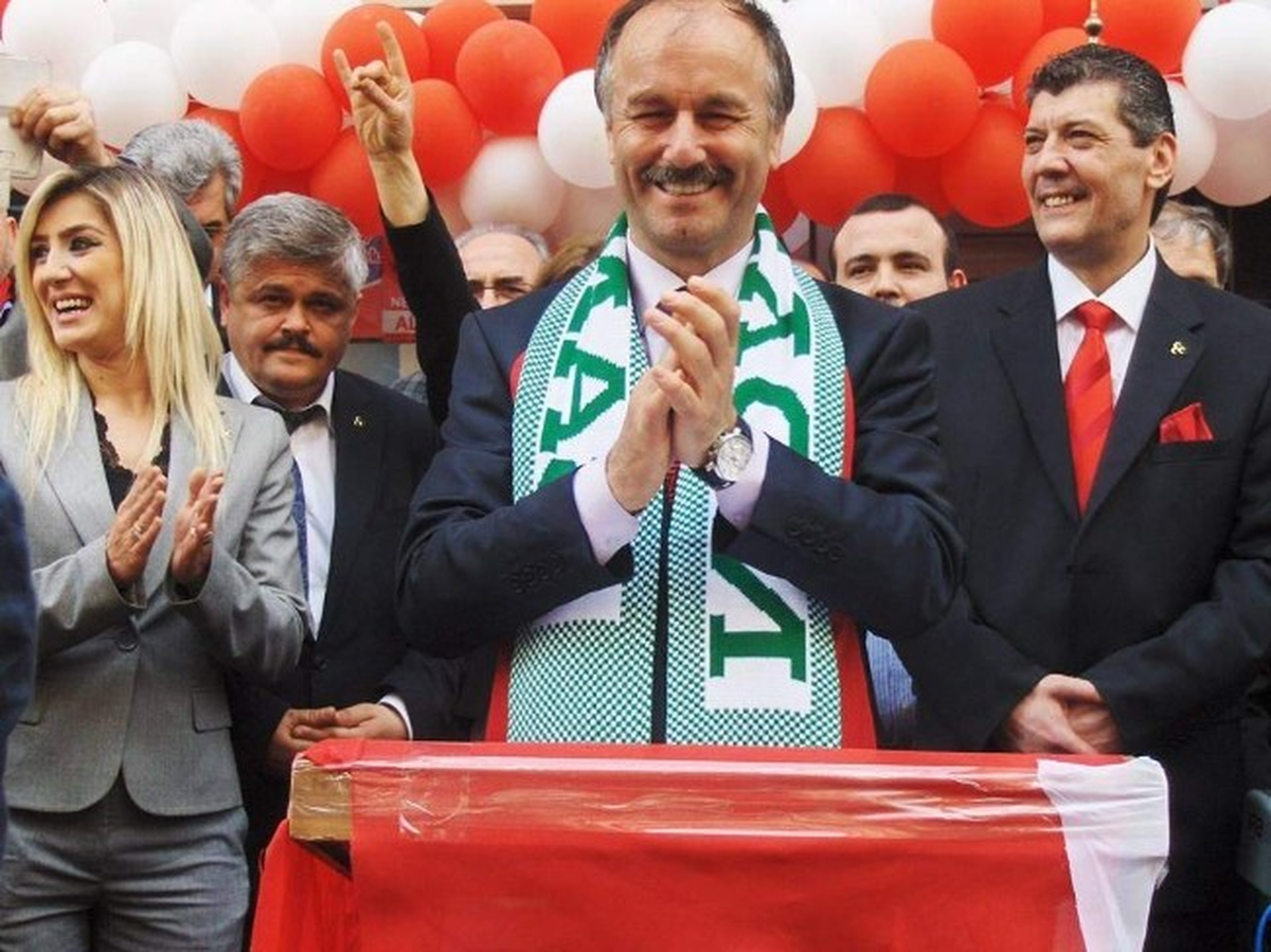 MHP Adayı Ali Yazır, Kapı Kapı Dolaşıyor