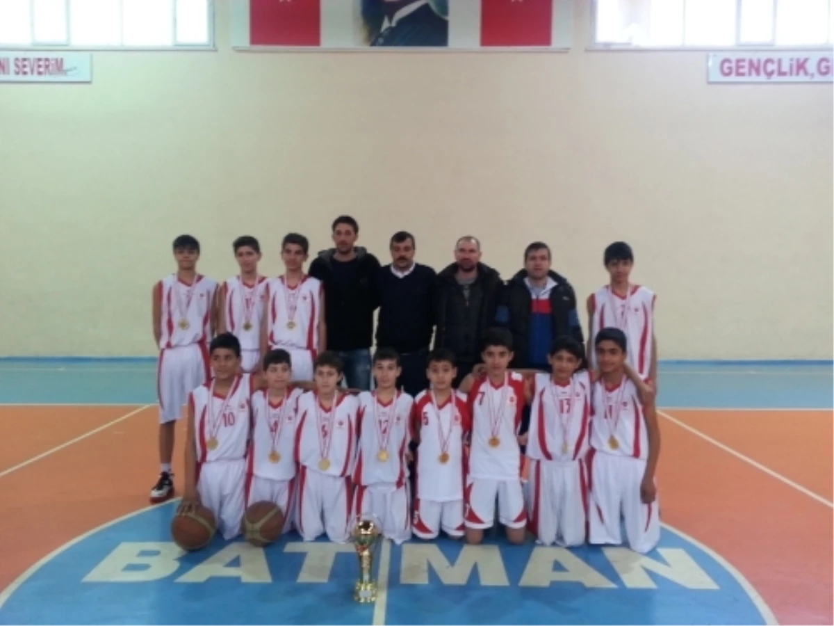 Minik Basketbolcular Mardin Yolcusu