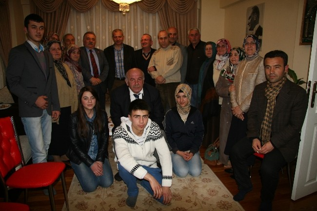 Sakarya Mahallesinden Başkan Dişli\'ye Teşekkür