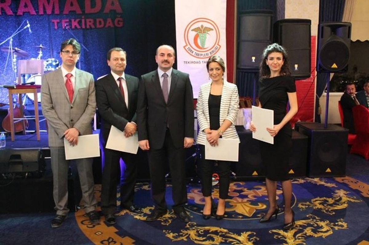 Tekirdağ\'da Yılın Doktoru Sema Halhallı Oldu