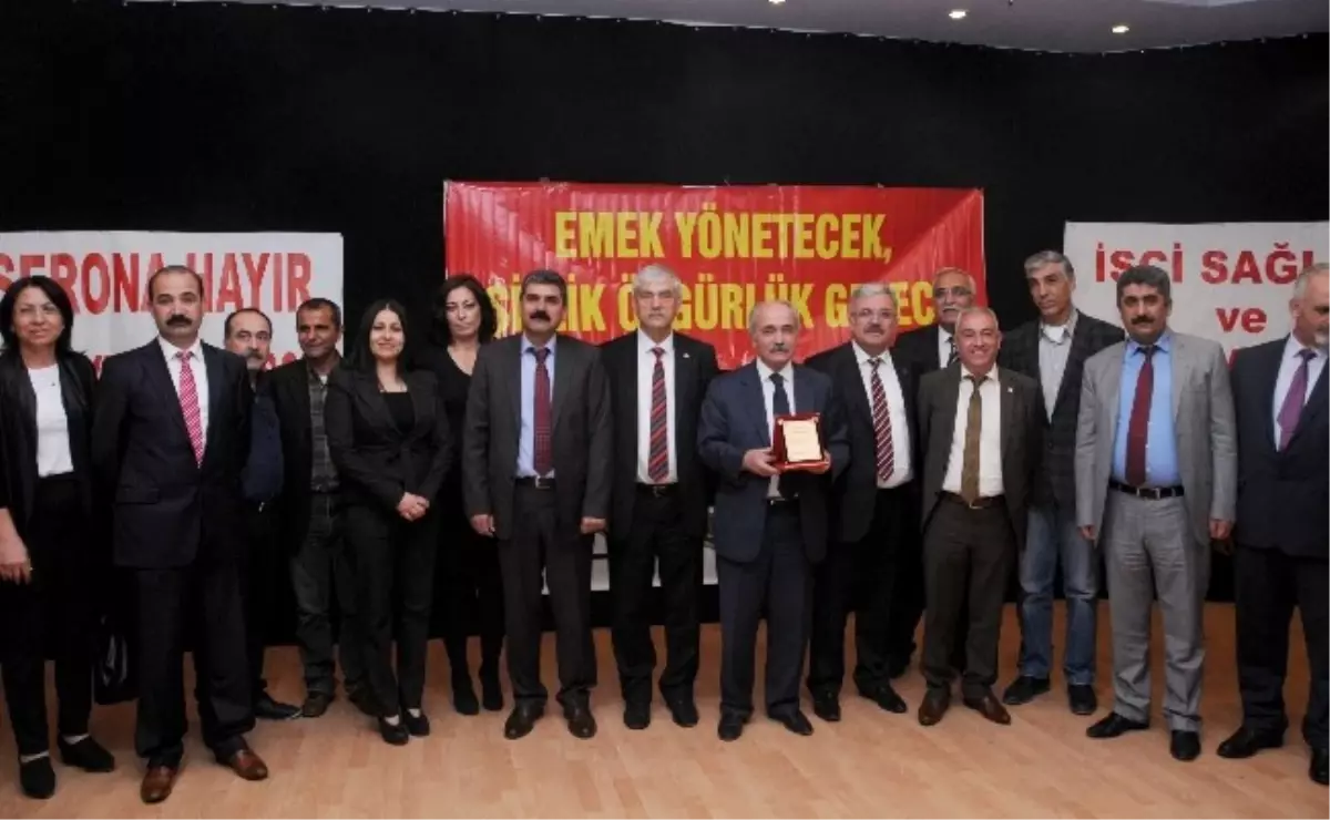 Yenişehir Belediyesi\'nde En Düşük İşçi Yevmiyesi 70 TL Oldu