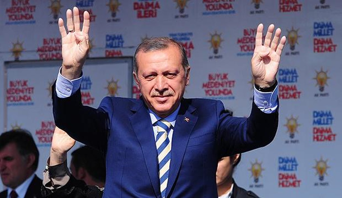 Başbakan Erdoğan, Diyarbakır\'a geldi