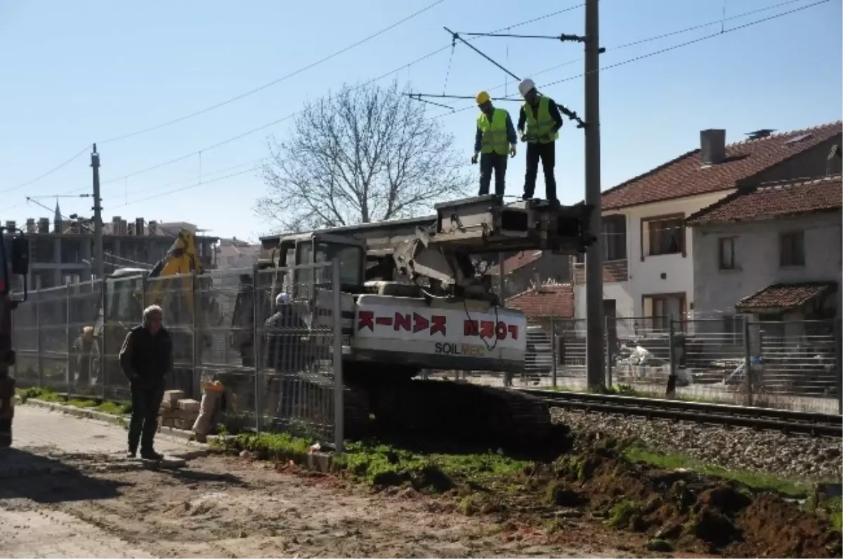 Çarşı Mahalleye Tren Yolu Yaya Alt Geçidi Yapımı Başlıyor