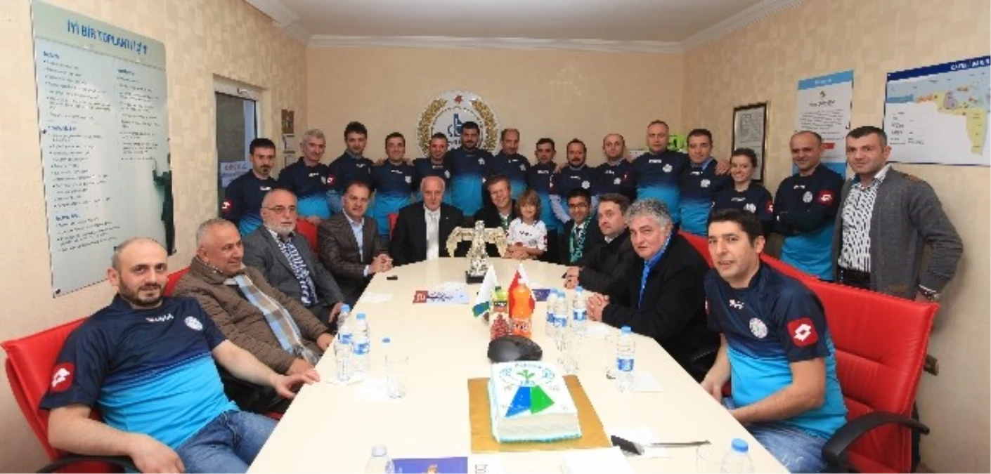 Çayeli Bakır İşletmeleri Çaykur Rizespor Yönetimi\'ni Ağırladı