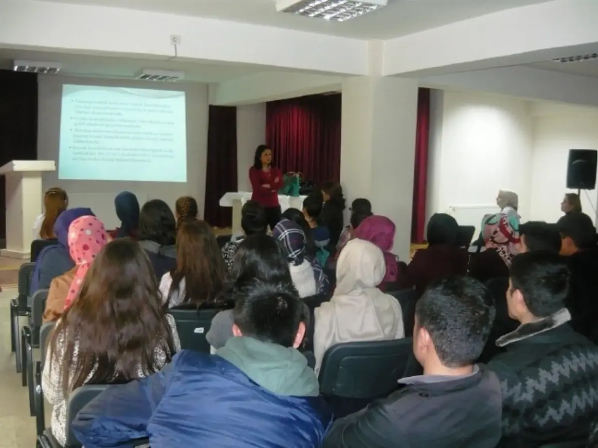 Gamekli Kursiyerlere "Tuz\'a Dikkat" Semineri