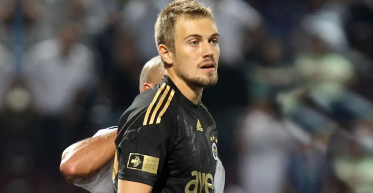 Manchester United, Mert Günok\'u İstiyor