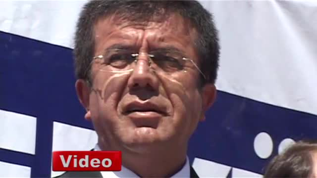 Nihat Zeybekci: \'Twitter\'ın Yeniden Kullanılmasını İstiyoruz\'