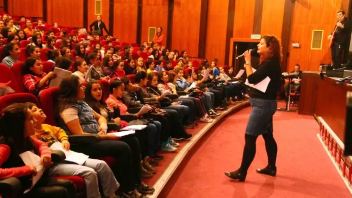 Barış Manço Korosu İlk Provasını Yaptı