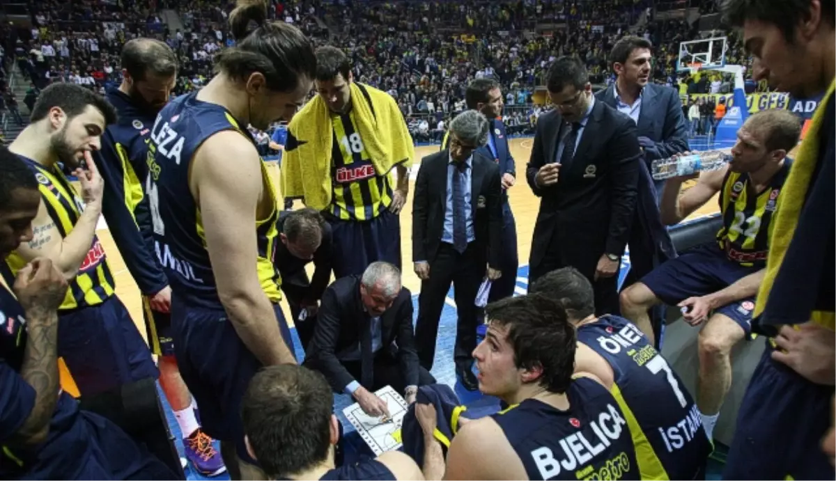 Fenerbahçe Ülker: 73 EA7 Emporio Armani: 82