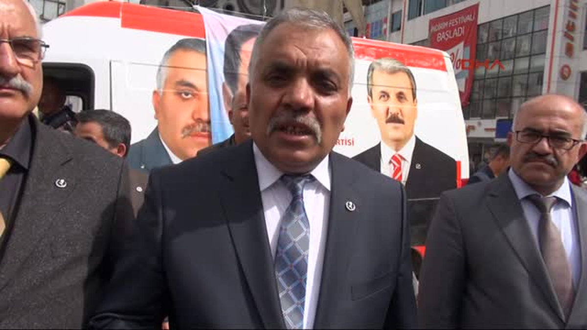 Bbp, Gaziantep\'te Yazıcıoğlu İçin Tatlı Dağıttı