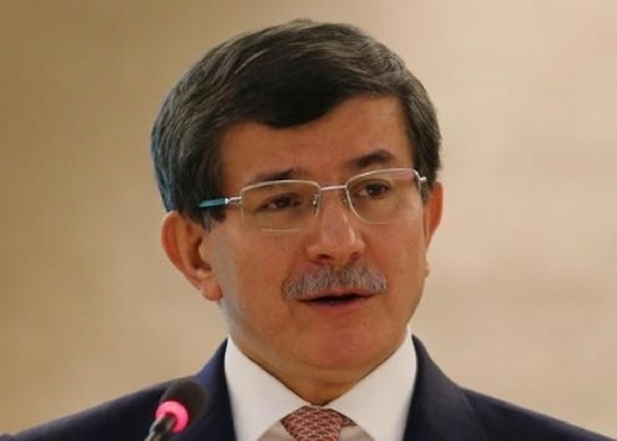 Dışişleri Bakanı Davutoğlu