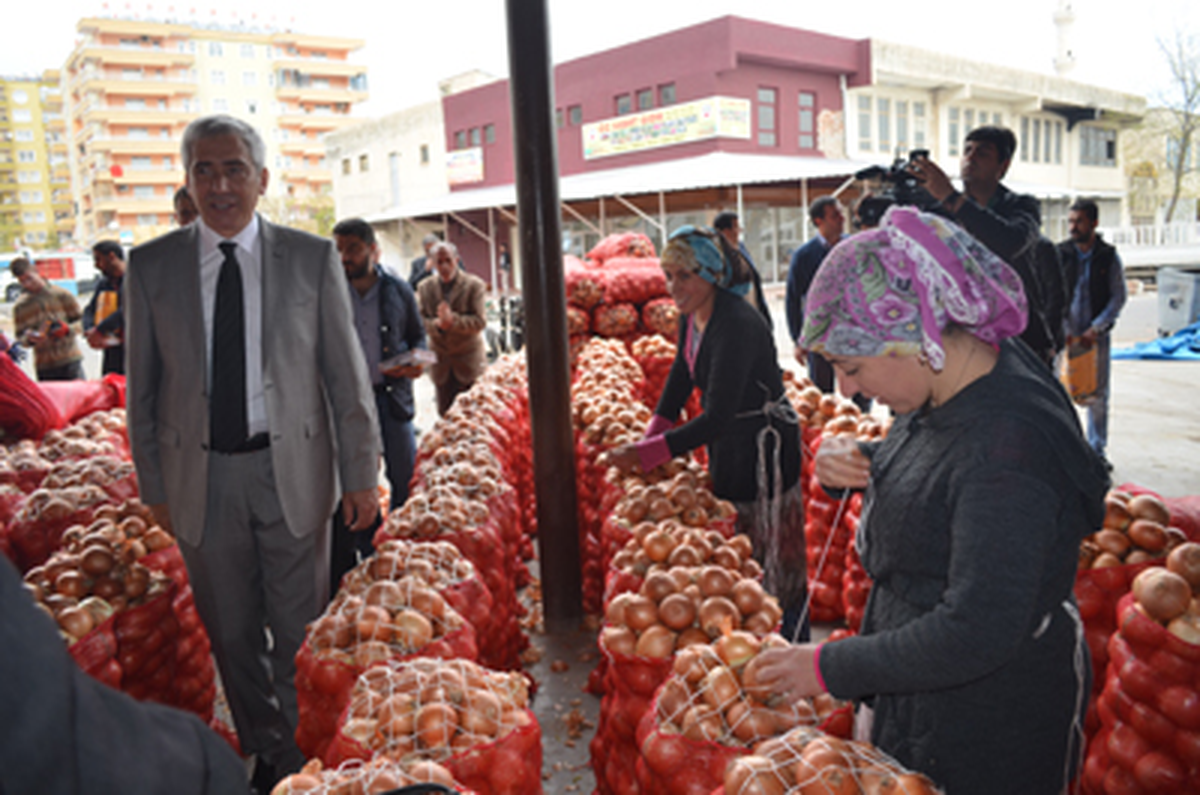 Ensarioğlu Hal Esnafını Ziyaret Etti