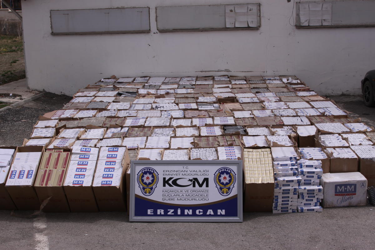 Erzincan\'da 186 Bin 460 Paket Kaçak Sigara Ele Geçirildi