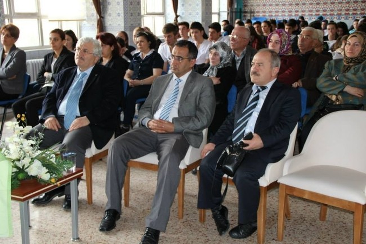 Kütahya\'da \'Madde Bağımlılığı\' Konferansı