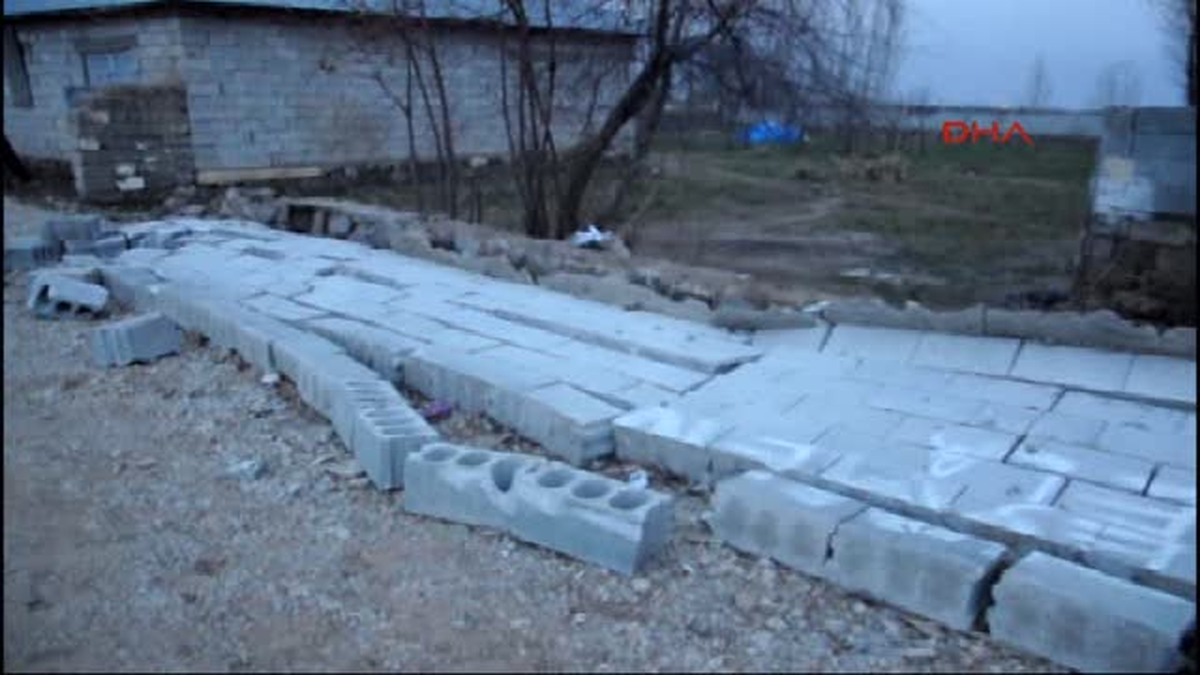 Ağrı\'da Fırtına Can Aldı