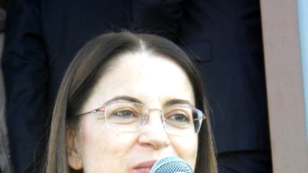 Aile ve Sosyal Politikalar Bakanı İslam, Sakarya\'da Açıklaması