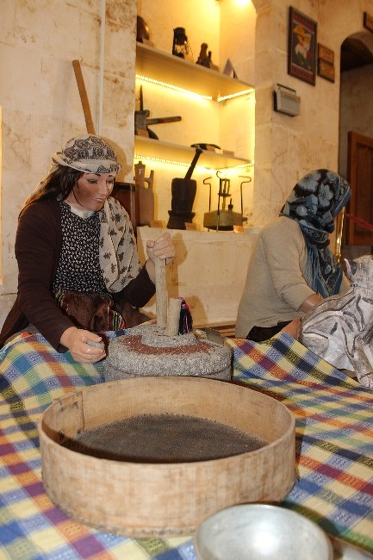 Asırlık Mutfak ve Yaşam Eşyaları