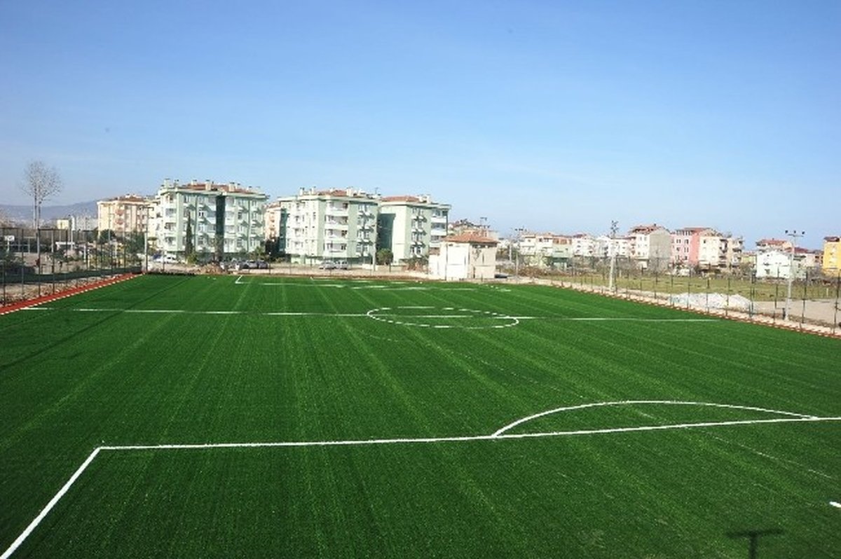 Sentetik Çim Futbol Sahası Yaptırılacak