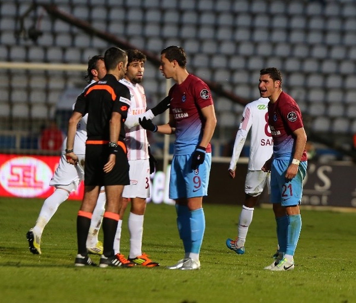 Elazığ\'da Gol Sesi Çıkmadı