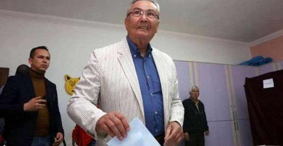 Baykal\'ın Oy Kullandığı Sandıktan CHP Çıktı