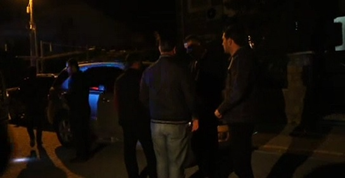 CHP Belediye Başkan Adayı Acar\'ın Evine Silahlı Saldırı