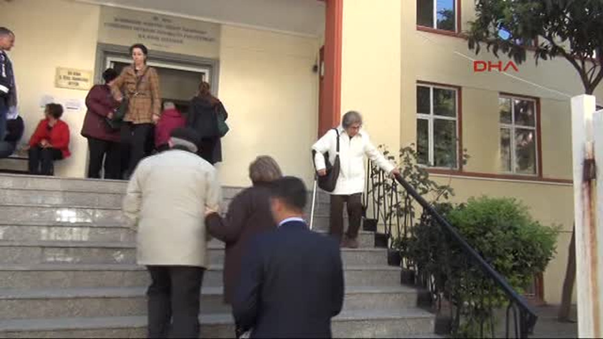 Formayla, Ambulansla Oy Kullanmaya Geldiler
