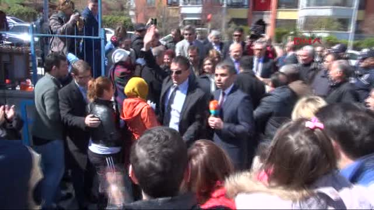 Kılıçdaroğlu, Oyunu Arjantin İlkokulunda Kullandı